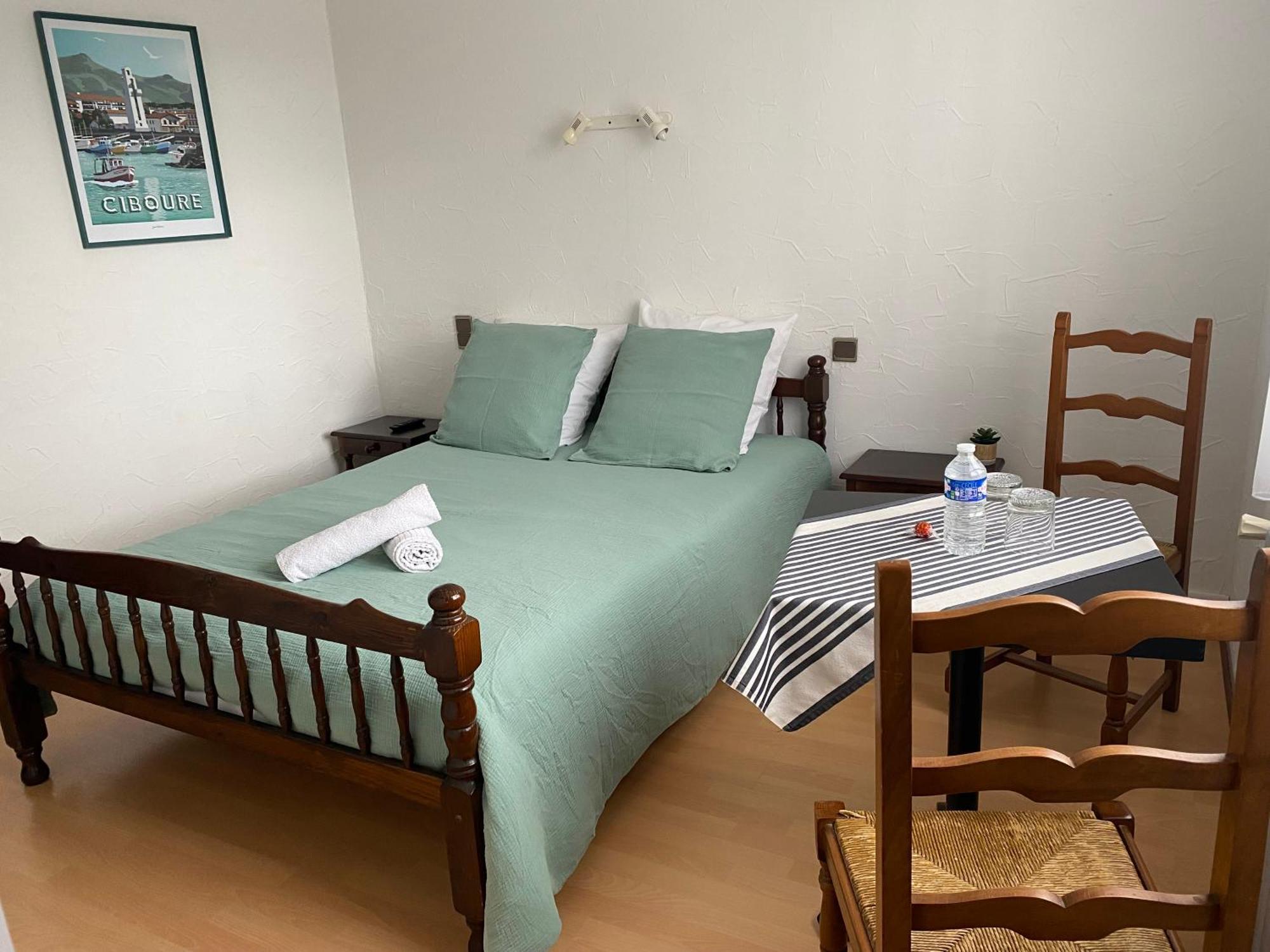 Poueyferré L' Auberge Campagnarde, Lourdes מראה חיצוני תמונה