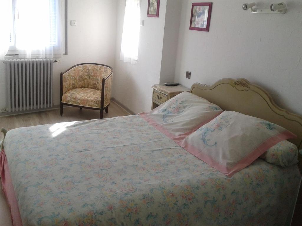 Poueyferré L' Auberge Campagnarde, Lourdes חדר תמונה